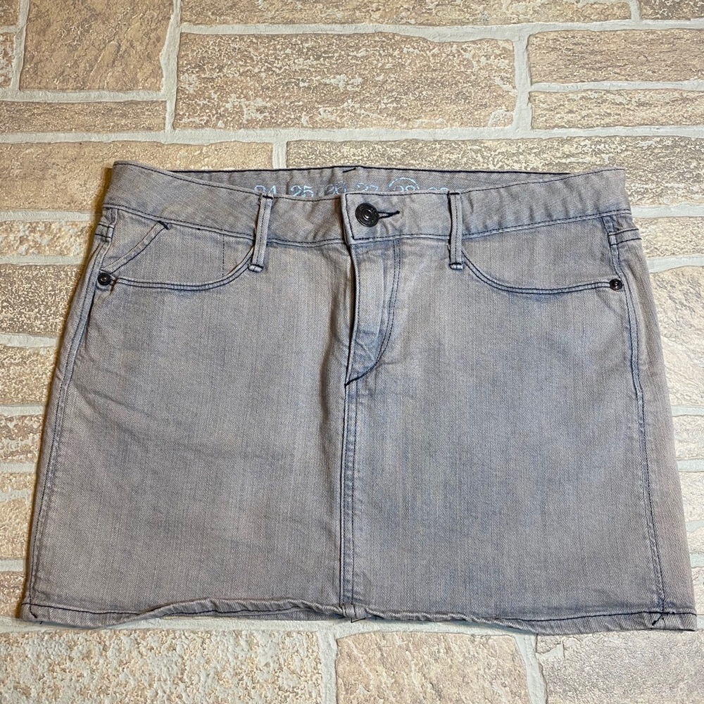 Ernest Sewn 28 Gray Denim Skirt